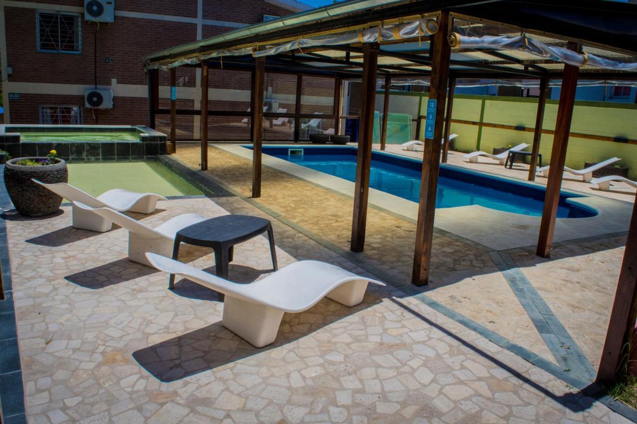 El Cabure Complejo Lägenhet Villa Carlos Paz Exteriör bild
